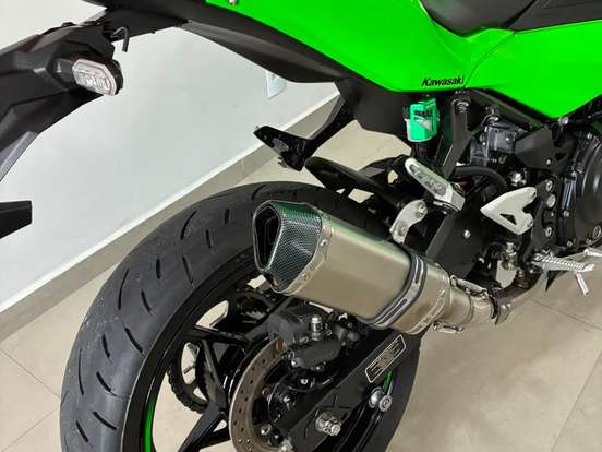KAWASAKI-NINJA 500 SE KAWASAKI-NINJA 500 SE-2025