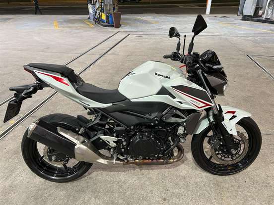 KAWASAKI-Z400 KAWASAKI-Z400-2022