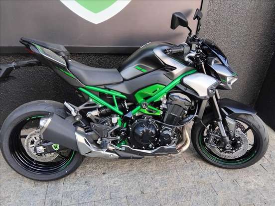 KAWASAKI-Z900 KAWASAKI-Z900-2025