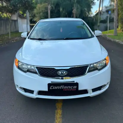 KIA-CERATO-2011