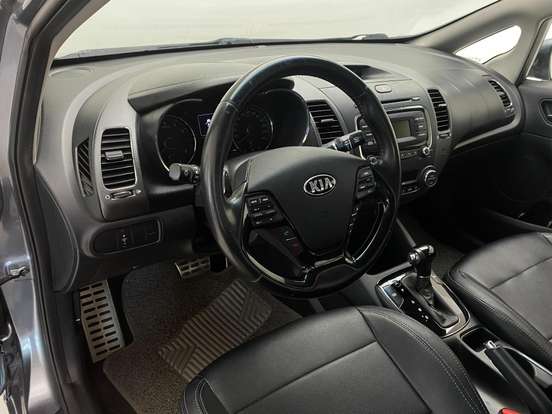 KIA-CERATO-2017