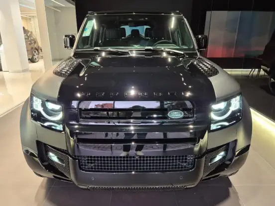 LAND ROVER-DEFENDER-2025