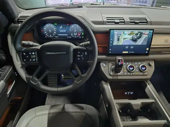 LAND ROVER-DEFENDER-2025