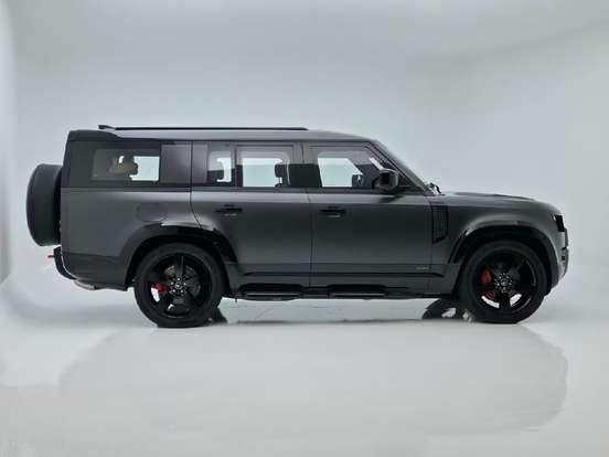 LAND ROVER-DEFENDER-2024