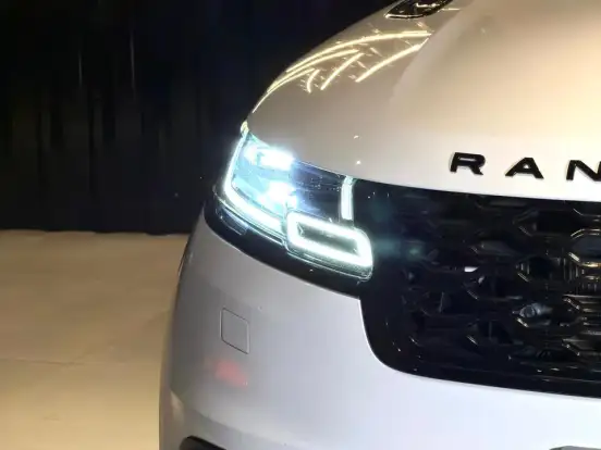 LAND ROVER-RANGE ROVER VELAR-2.0 P250 GASOLINA R-DYNAMIC SE AUTOMÁTICO LAND ROVER-RANGE ROVER VELAR-2018