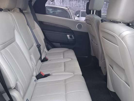 LAND ROVER-DISCOVERY-3.0 V6 TD6 DIESEL HSE 4WD AUTOMÁTICO LAND ROVER-DISCOVERY-2019