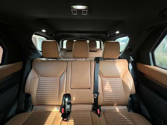 LAND ROVER-DISCOVERY-3.0 V6 TD6 DIESEL HSE LUXURY 4WD AUTOMÁTICO LAND ROVER-DISCOVERY-2018