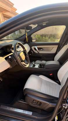 LAND ROVER-DISCOVERY SPORT-2024