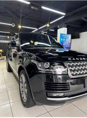 LAND ROVER-RANGE ROVER VOGUE-3.0 TDV6 4X4 24V TURBO DIESEL 4P AUTOMÁTICO LAND ROVER-RANGE ROVER VOGUE-2017