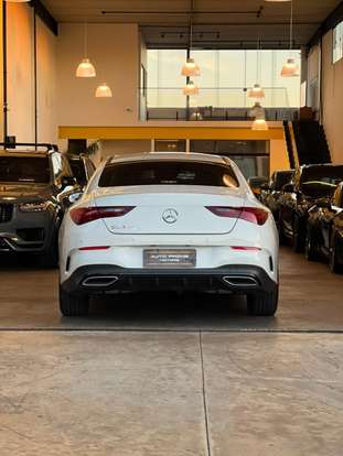 MERCEDES-BENZ-CLA 200-2024