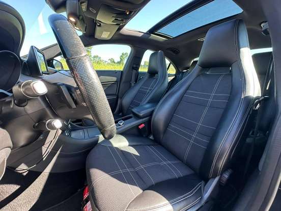 MERCEDES-BENZ-CLA 200-2014