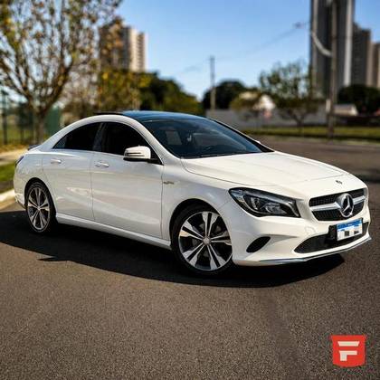MERCEDES-BENZ CLA 200 1.6 VISION 16V FLEX 4P AUTOMÁTICO