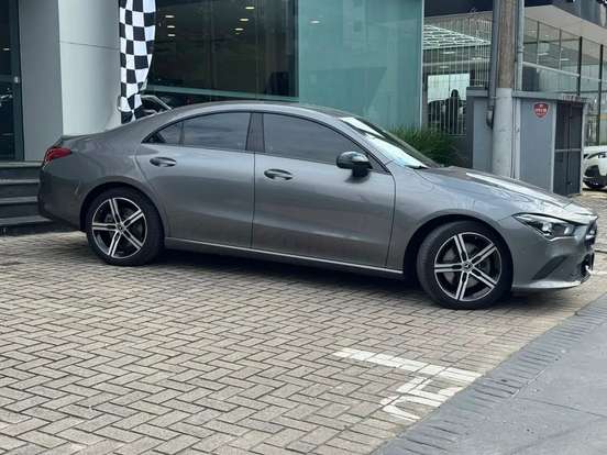 MERCEDES-BENZ-CLA 250-2.0 CGI GASOLINA 7G-DCT MERCEDES-BENZ-CLA 250-2022