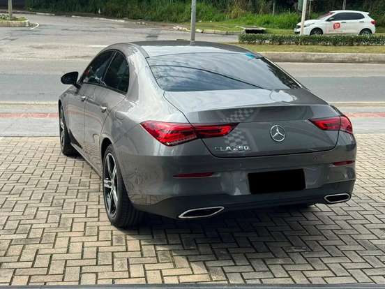 MERCEDES-BENZ-CLA 250-2.0 CGI GASOLINA 7G-DCT MERCEDES-BENZ-CLA 250-2022
