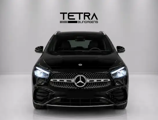 MERCEDES-BENZ-GLA 200-2025