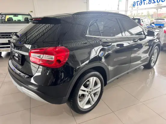 MERCEDES-BENZ-GLA 200-1.6 CGI FLEX STYLE 7G-DCT MERCEDES-BENZ-GLA 200-2018