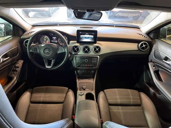 MERCEDES-BENZ-GLA 200-1.6 CGI ADVANCE 16V TURBO FLEX 4P AUTOMÁTICO MERCEDES-BENZ-GLA 200-2016