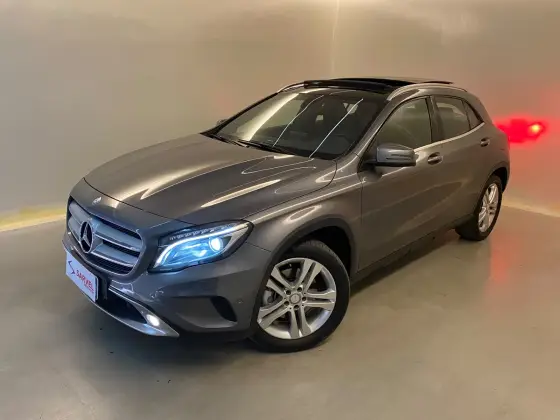 MERCEDES-BENZ GLA 250 2.0 16V TURBO GASOLINA ENDURO 4P AUTOMÁTICO MERCEDES-BENZ GLA 250 2.0 16V TURBO GASOLINA ENDURO 4P AUTOMÁTICO