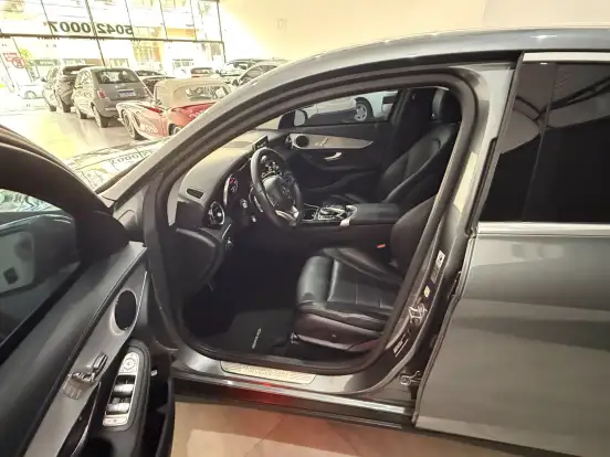 MERCEDES-BENZ-GLC 250-2016