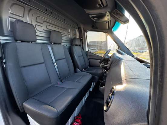 MERCEDES-BENZ-SPRINTER-2020