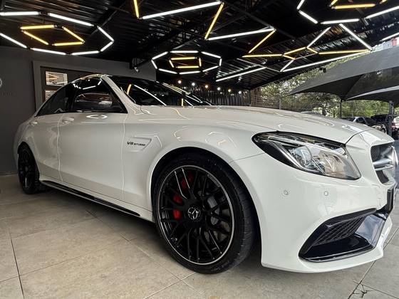 MERCEDES-BENZ C 63 AMG 4.0 V8 TURBO S GASOLINA SEDAN 4P AUTOMÁTICO