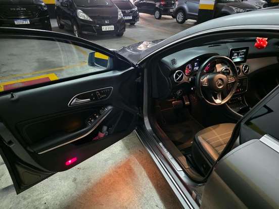 MERCEDES-BENZ-CLA 200-1.6 FIRST EDITION TURBO GASOLINA 4P AUTOMATIZADO MERCEDES-BENZ-CLA 200-2015