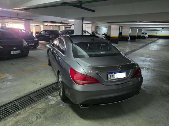 MERCEDES-BENZ-CLA 200-2015