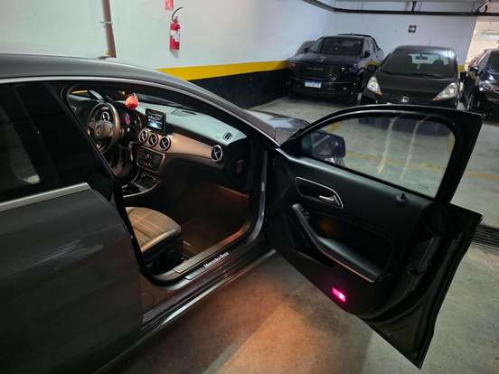 MERCEDES-BENZ-CLA 200-1.6 FIRST EDITION TURBO GASOLINA 4P AUTOMATIZADO MERCEDES-BENZ-CLA 200-2015