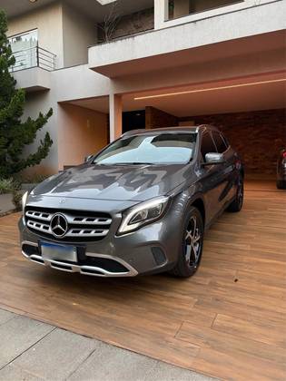 MERCEDES-BENZ GLA 200 1.6 CGI FLEX ADVANCE 7G-DCT
