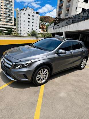 MERCEDES-BENZ-GLA 200-2016