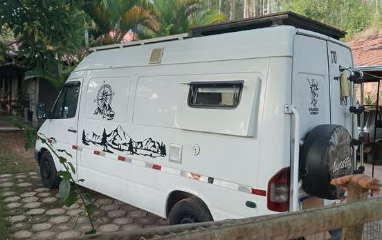 MERCEDES-BENZ-SPRINTER-2011