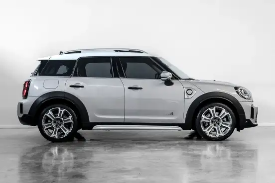 MINI-COUNTRYMAN-2021