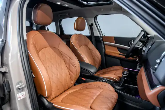 MINI-COUNTRYMAN-2021