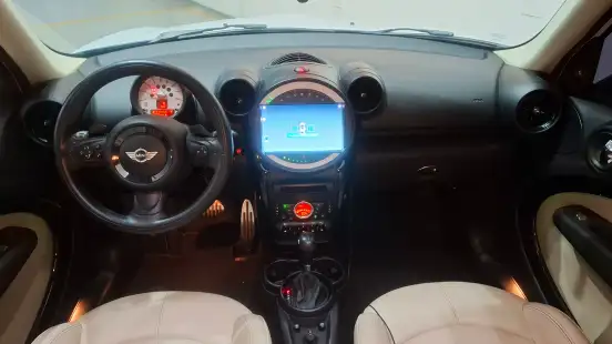 MINI-COUNTRYMAN-2013