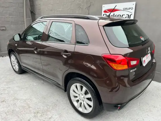 MITSUBISHI-ASX-2014