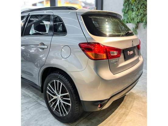 MITSUBISHI-ASX-2017