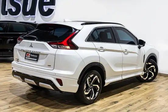 MITSUBISHI-ECLIPSE CROSS-1.5 MIVEC TURBO GASOLINA HPE-S CVT MITSUBISHI-ECLIPSE CROSS-2025