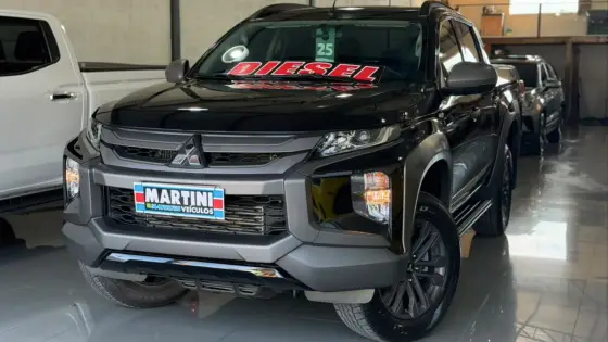 MITSUBISHI L200 TRITON 2.4 16V TURBO DIESEL OUTDOOR GLS CD 4X4 AUTOMÁTICO MITSUBISHI L200 TRITON 2.4 16V TURBO DIESEL OUTDOOR GLS CD 4X4 AUTOMÁTICO