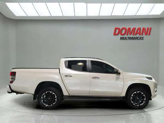 MITSUBISHI-L200 TRITON-2.4 16V TURBO DIESEL SPORT HPE CD 4P 4X4 AUTOMÁTICO MITSUBISHI-L200 TRITON-2023