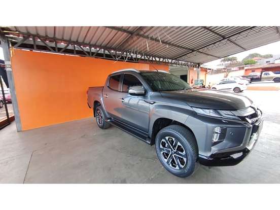 MITSUBISHI-L200 TRITON-2022