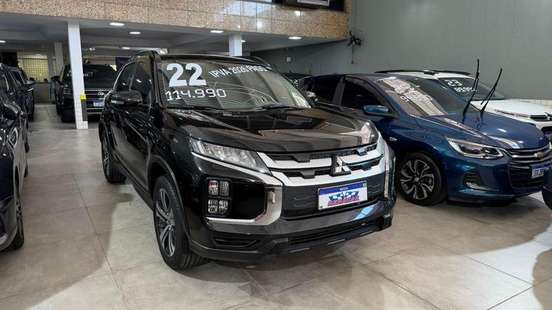 MITSUBISHI-OUTLANDER-2021