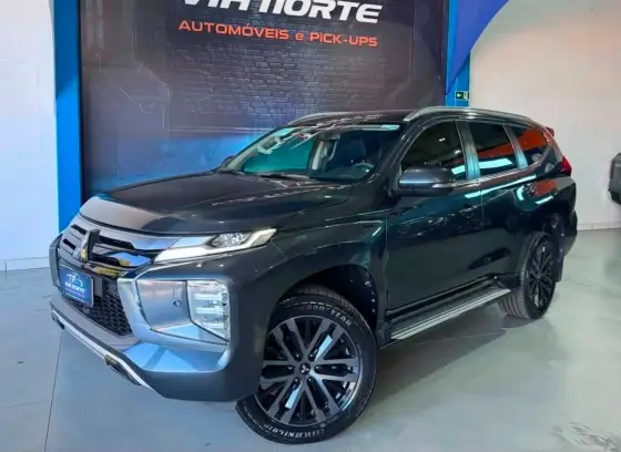MITSUBISHI PAJERO SPORT 2.4 16V MIVEC TURBO DIESEL LEGEND AWD AUTOMÁTICO MITSUBISHI PAJERO SPORT 2.4 16V MIVEC TURBO DIESEL LEGEND AWD AUTOMÁTICO