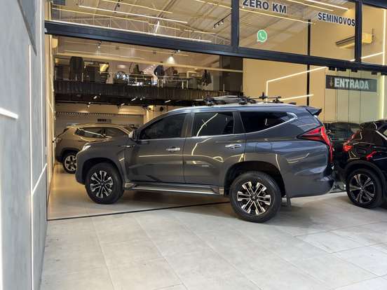 MITSUBISHI-PAJERO SPORT-2.4 16V MIVEC TURBO DIESEL HPE-S AWD AUTOMÁTICO MITSUBISHI-PAJERO SPORT-2022