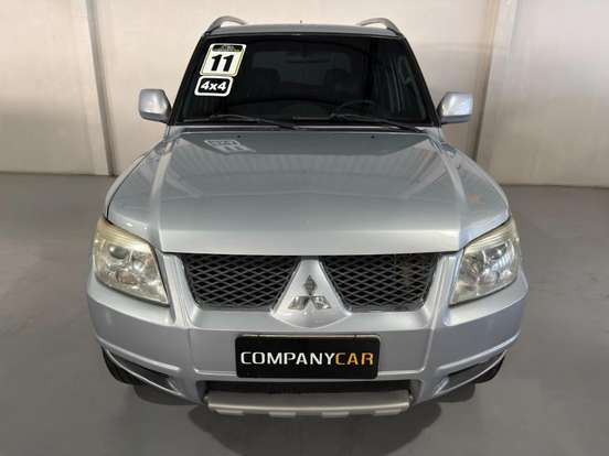 MITSUBISHI-PAJERO TR4-2010