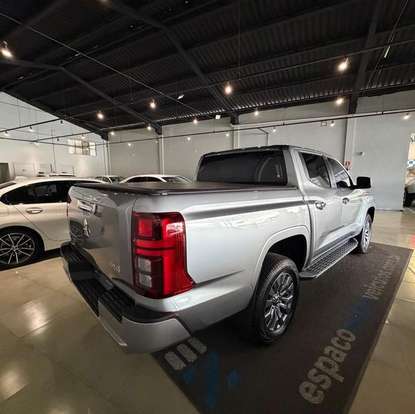 MITSUBISHI-TRITON-2.4 BITURBO DIESEL CD HPE-S 4X4 AUTOMÁTICO MITSUBISHI-TRITON-2025
