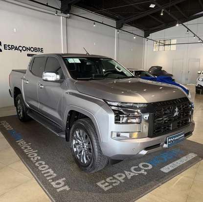 MITSUBISHI-TRITON-2.4 BITURBO DIESEL CD HPE-S 4X4 AUTOMÁTICO MITSUBISHI-TRITON-2025