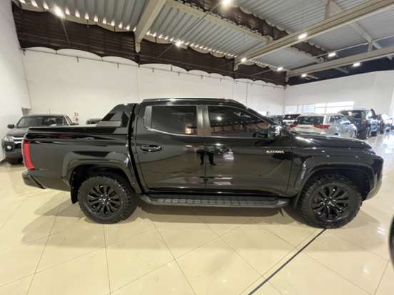 MITSUBISHI-TRITON-2.4 BITURBO DIESEL CD KATANA 4X4 AUTOMÁTICO MITSUBISHI-TRITON-2025