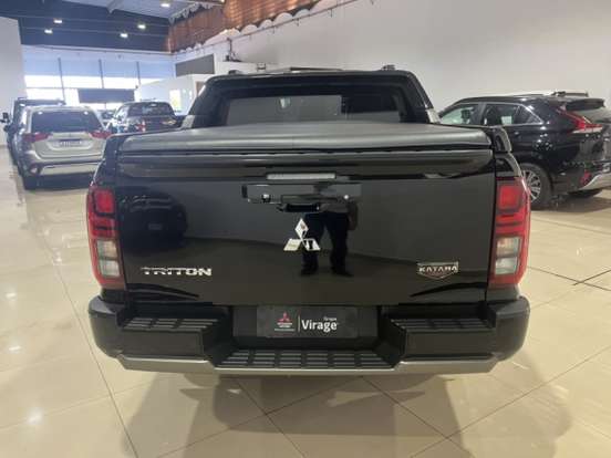 MITSUBISHI-TRITON-2.4 BITURBO DIESEL CD KATANA 4X4 AUTOMÁTICO MITSUBISHI-TRITON-2025
