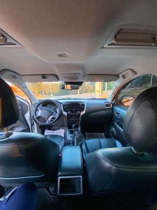 MITSUBISHI-L200 TRITON-2020