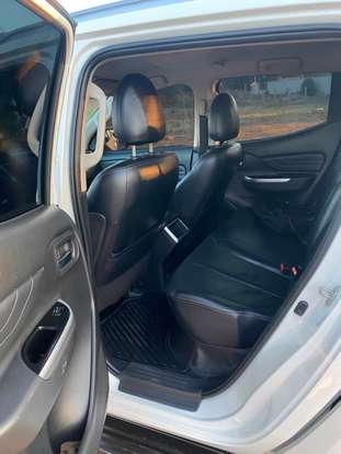 MITSUBISHI-L200 TRITON-2020